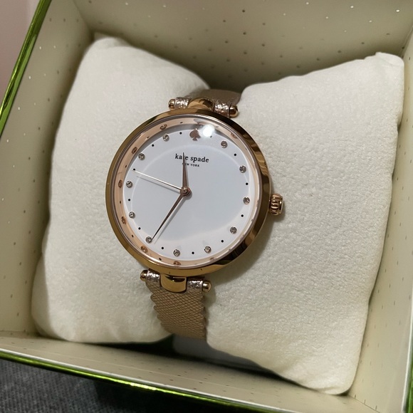 ♠️ Rose Gold Kate Spade Watch ♠️ - Picture 3 of 5